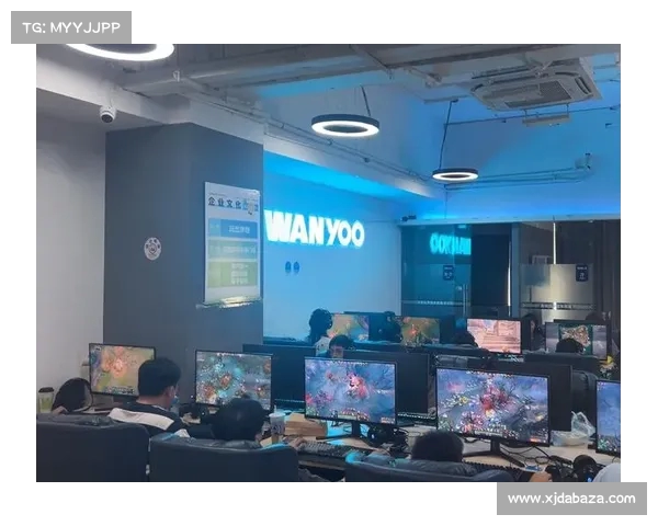 《在网吧里静静观望 他人的游戏世界与我的梦想差距》 《在网吧里静静观望 他人的游戏世界与我的梦想差距》